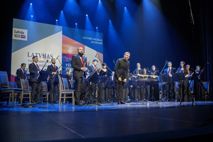 Orķestris "Rīga" 2019. gadā ar māksliniecisko vadītāju un galveno diriģentu Valdi Butānu